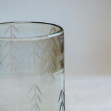 Vaso chico de vidrio cortado espigas transparente