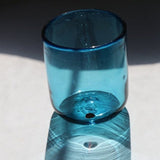 KIIN Collection Double Old Fashion Turquoise/ RedVaso de vidrio soplado colección KIIN double old fashioned tuquesa con punto rojo